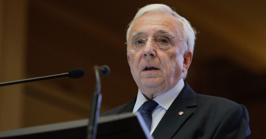 foto o noua tentativa de frauda financiara care foloseste imaginea deepfake a guvernatorului bnr mugur isarescu avertizarea expertilor 69a1cda031418