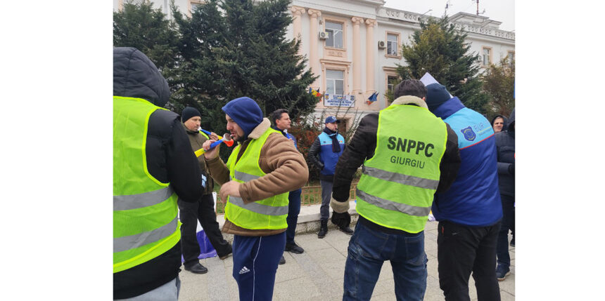 foto video politistii constanteni protesteaza in strada incalcarea programului de lucru si a timpului de repaus pe lista nemultumirilor 69a16398db102