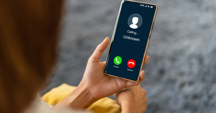 fraude online in 2026 cum recunosti noile escrocherii generate de inteligenta artificiala recomandarile expertilor in securitate 69940c10a83e7