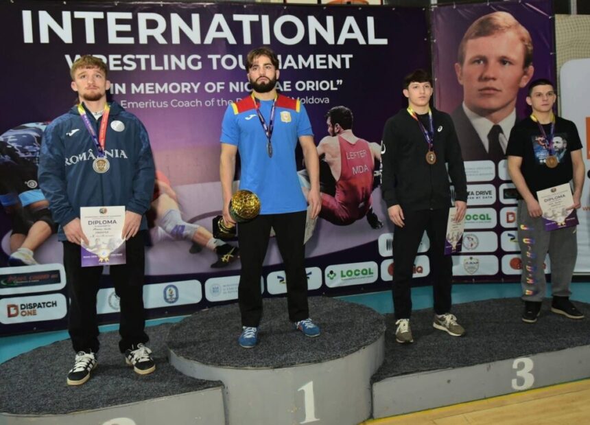 luptatorul de la csm constanta marian sandu pe podium la turneul de la chisinau 6995df6518f3d