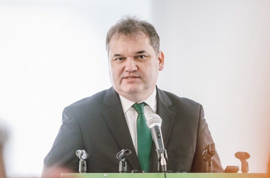 ministrul dezvoltarii pachetele legislative pentru reforma administratiei si pentru relansare economica gata in 10 zile 698b78a6dce7e