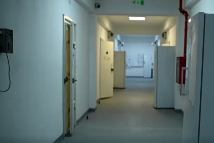 motivare politist de penitenciar de la poarta alba condamnat dupa ce ar fi divulgat identitatea unui colaborator antimafia ce pedeapsa a primit 699f5440713c5