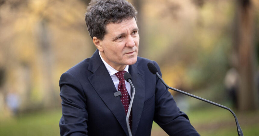 nicusor dan ar putea tine un discurs la consiliul pentru pace al lui donald trump 6996d9441dbca