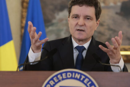 nicusor dan dupa ce simion a fost acuzat ca a facut lobby ca romania sa fie exclusa din visa waiver nu a fost primit de nimeni in sua 698e2ea12ab65