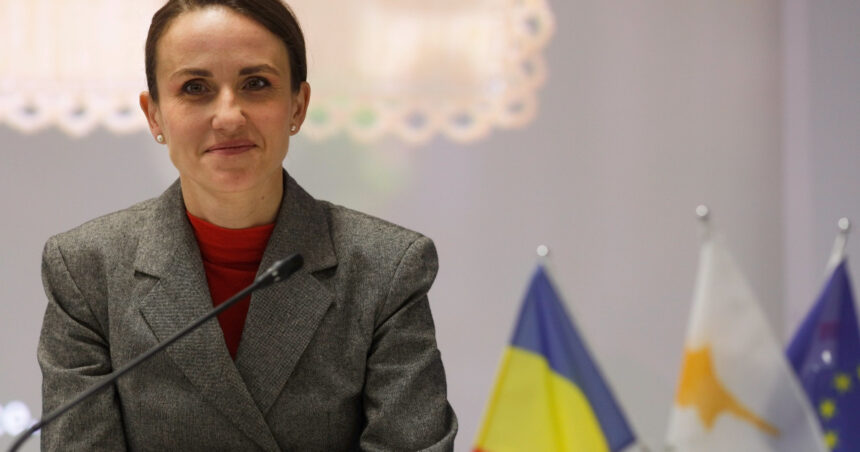 oana toiu vizita de lucru la londra ce teme va aborda ministra de externe cu oficialii britanici 6988715ba5626