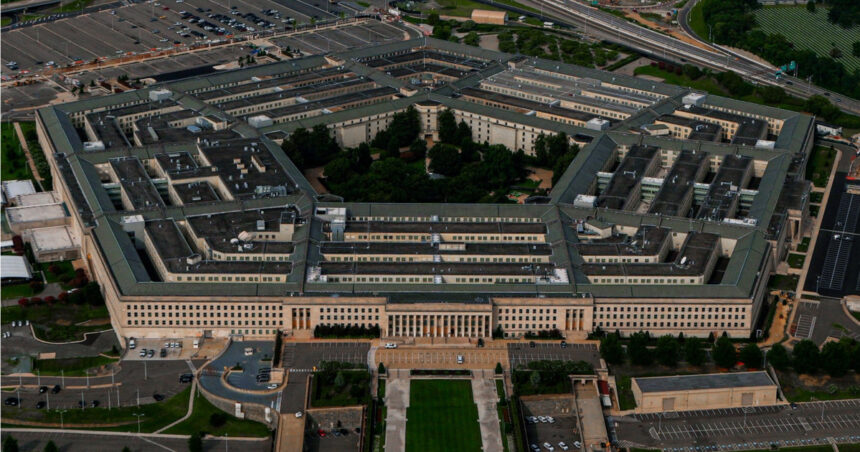 pentagonul a doborat o drona ice in texas ceea ce a dus la suspendarea zborurilor civile acum vedem rezultatele incompetentei 69a15ab605e1d