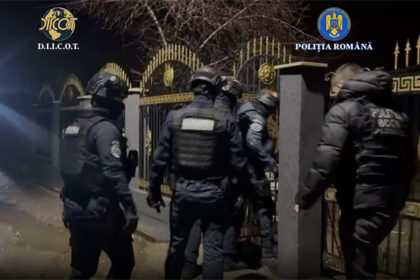 perchezitii dupa talhariile din zona liceelor decebal si calinescu ce au gasit politistii la cautari 698b39606dfc4