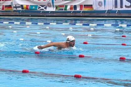 performanta imensa cristian tranulea a cucerit cupa mondiala la inot in ape inghetate 699b569ee0451