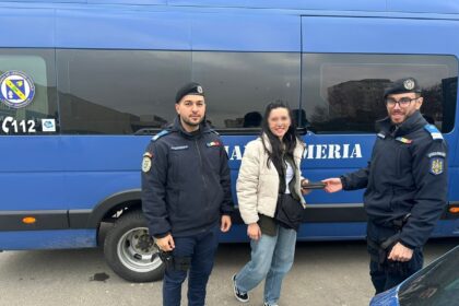 portofel pierdut restituit proprietarei de jandarmii din constanta 699f3f2865789