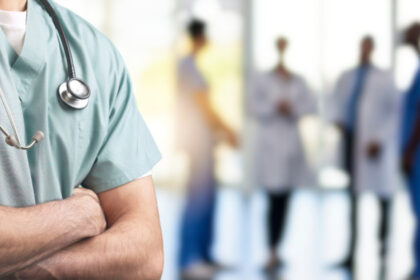 premierul aduce in discutie obligarea medicilor sa profeseze in romania un numar minim de ani imediat dupa rezidentiat 698b24a231717