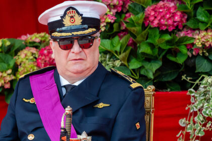 printul laurent recunoaste ca s a intalnit de doua ori cu epstein in timp ce casa regala respinge orice conexiune cu regina paola 69883596a4464