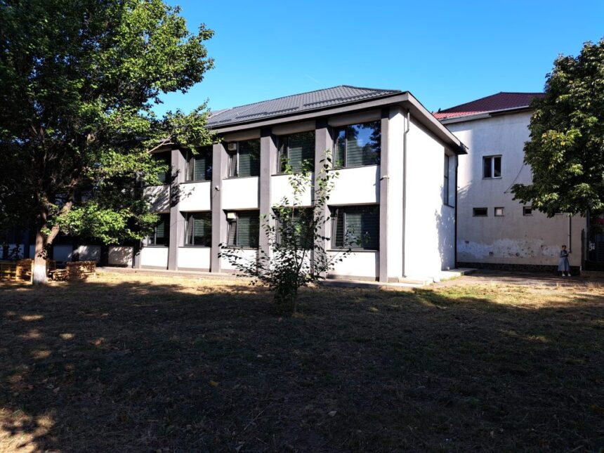 profesoara de religie de la scoala 8 acuzata ca fugit cu banii destinati unei tabere s a impacat cu partile vatamate 69845512943cf