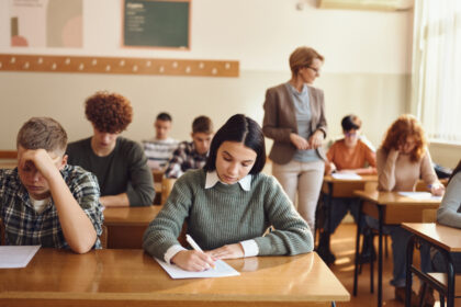 programele simularilor pentru evaluarea nationala si bacalaureat 2026 calendar complet si materiile la care vor sustine elevii examene 698c858c77585
