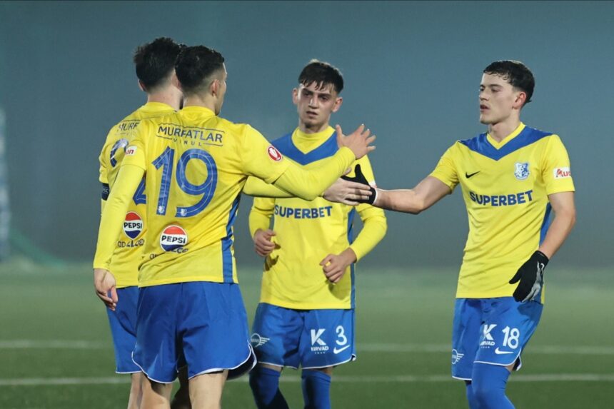 pustii farului au umilit pe cs dinamo dar nu au prins sferturile cupei romaniei 698f72181a7f8