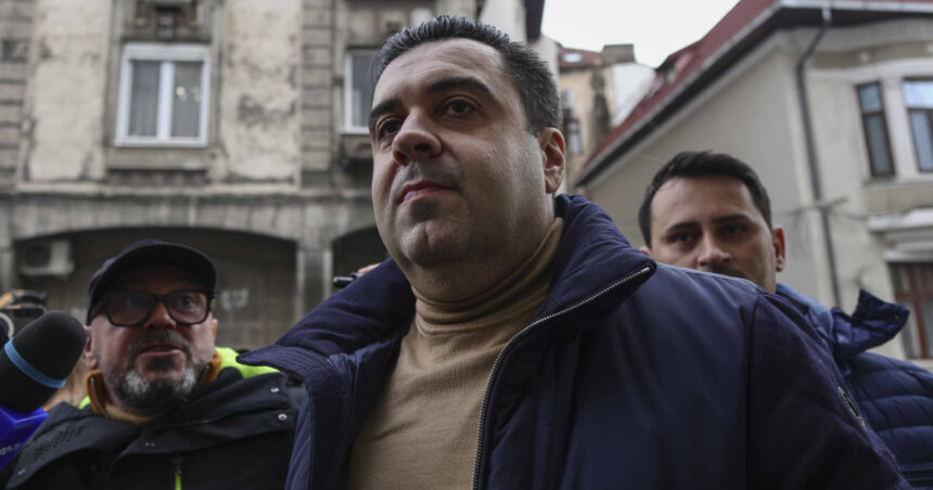 razvan cuc fost ministru psd al transporturilor trimis in judecata de dna in dosarul mitei de la rar 6984d13f742c0