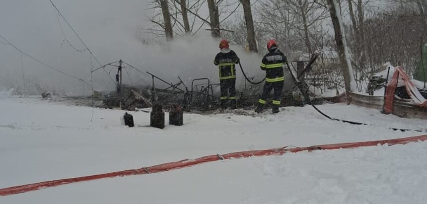 s a dat alarma in harsova arde o rulota 6995b07c617c1