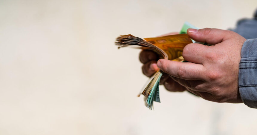 spaga in toaleta la primaria sectorului 5 politistul local pedro strangea banii si ii impartea cu sefii referat dna 698762a831427