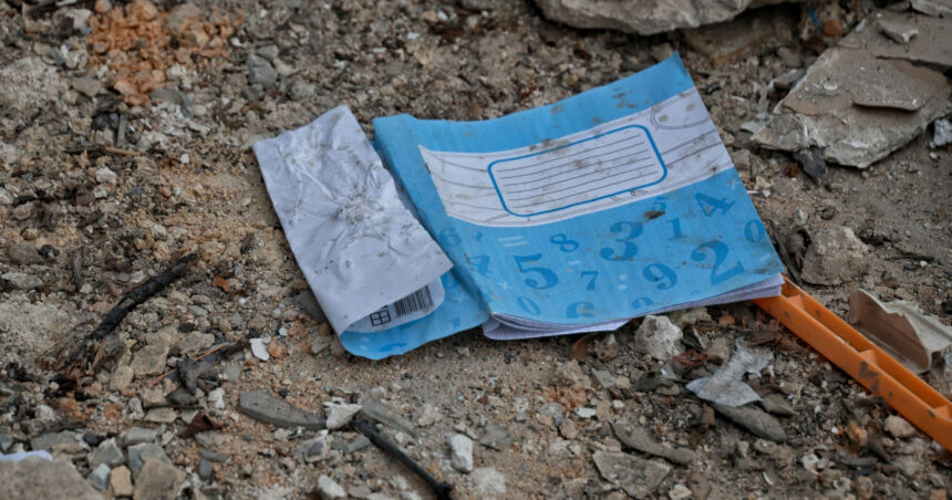 ucraina nu va mai reconstrui scoli in regiunile depopulate guvernul isi schimba prioritatile dupa patru ani de razboi 699ebec02ee40