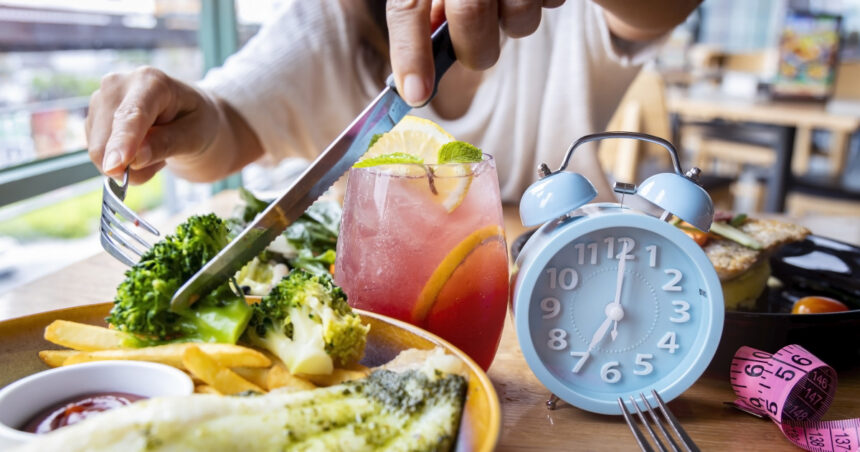 un studiu demonteaza mitul slabirii rapide cu postul intermitent ce spun expertii despre aceasta metoda de a pierde in greutate 699be0f102ce8