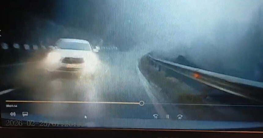 video accident surprins pe camera de bord barbat cu ordin de protectie retinut dupa ce a lovit masina fostei partenere 69a013c02b2bc