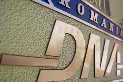 video arhitectul sef de la primaria sectorului 5 acuzat de dna ca a primit 15 000 euro de la un om de afaceri 698711cb71463