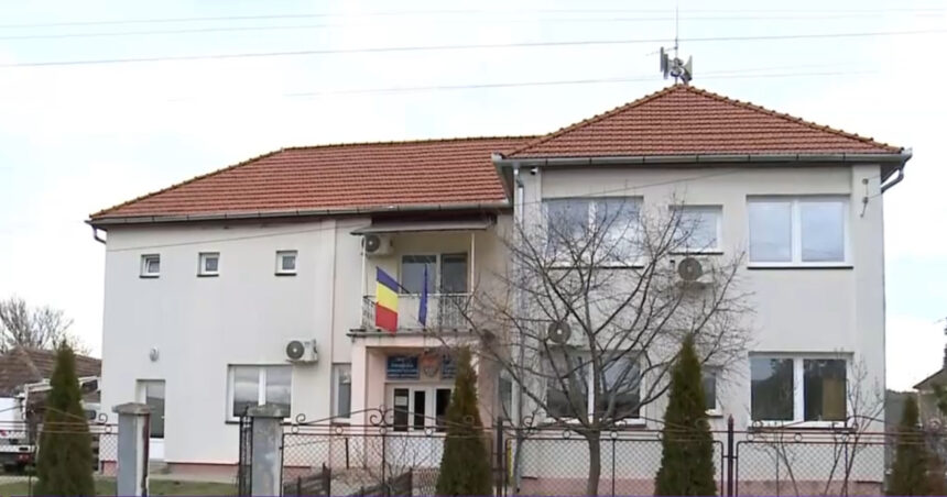 video doi primari vor sa comaseze comunele pe care le conduc si vor organiza un referendum ce functii sunt eliminate 69902ca693e57