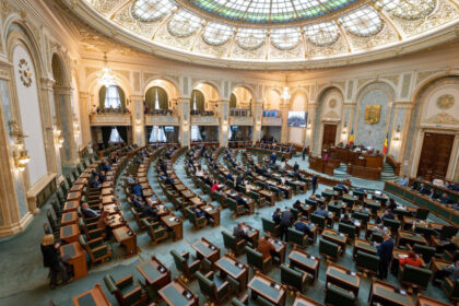 video gata cu sedintele online la senat alesii obligati sa vina fizic la locul de munca 6981e2de3fcff