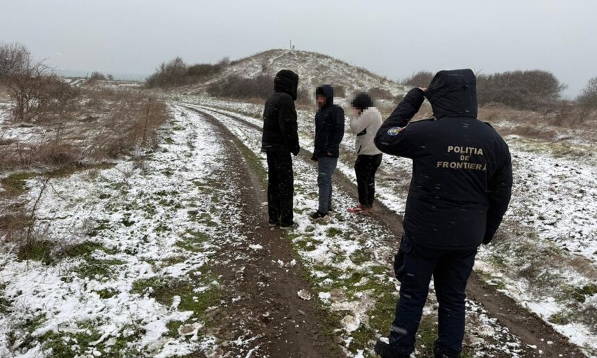 video mangalia trei cetateni turci depistati de catre politistii de frontiera fara documente valabile pentru a calatori in spatiul schengen 6989d9d439b2b
