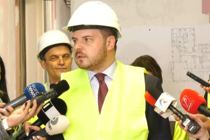 video ministrul sanatatii mesaj catre cadrele medicale care anunta proteste ar trebui sa aprecieze eforturile guvernului de a fi exceptati de la taierea de 10 69986beedcf8f