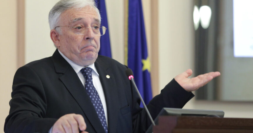 video mugur isarescu avertizeaza asupra riscului de criza in horeca si comert exista o restrangere a cererii dar speram sa fie depasita 6995bed88e9c5