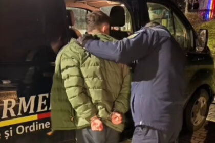 video scandal in fata unui internat din zalau un tanar inarmat cu un cutit a fost imobilizat 69805e2c1edf1