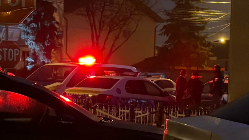 video scandal la navodari cu amenintari pe tiktok intre doua asa zise clanuri si masina vandalizata au intervenit mascatii 6988cb95209ae