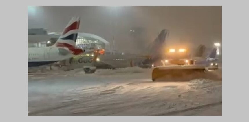 video verifica aici cursele anulate de pe aeroportul henri coanda si bucuresti baneasa autoritatile conditii de ninsoare abundenta si viscol puternic 69956d8923623
