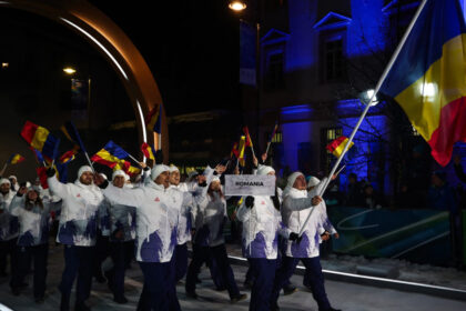 videofoto sportivii romani au defilat la ceremonia de deschidere a jocurilor olimpice de iarna milano cortina 2026 69866205b4016