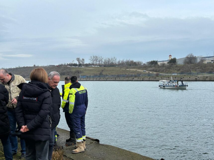 a fost gasit corpul minorei de 15 ani din movilita disparuta in apele canalului la agigea 69b90d8404d50