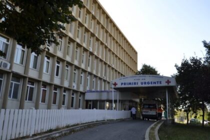 alina dan fostul manager al spitalului municipal mangalia a dat primaria in judecata vrea sa revina la sefia unitatii medicale 69b3ae55e6b36