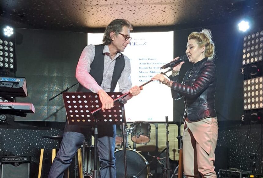 amelia stanescu intre biblioteca scena si energia poeziei contemporane poezia nu este pentru toate gusturile nu este analizabila nici cuantificabila 69c065ae283cc