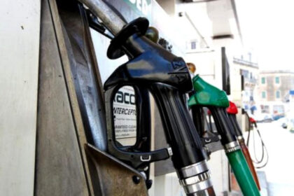 analiza reducerea treptata a accizei tradusa in preturile de la pompa cat se ieftinesc carburantii si de ce efectul va fi limitat 69cbb05ba50b0