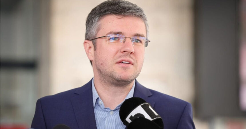 angajatii de la liberty galati si damen mangalia isi vor primi salariile restante de la fondul de garantare potrivit lui irineu darau 69c6474e096b0