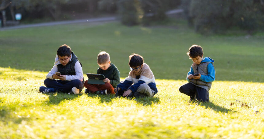 au ales sa riste parlamentul britanic respinge interdictia retelelor sociale pentru copiii sub 16 ani 69aff04ace2b0