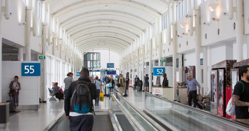 australia interzice temporar accesul iranienilor cu vize valabile critici privind un precedent periculos 69c4de238fa85