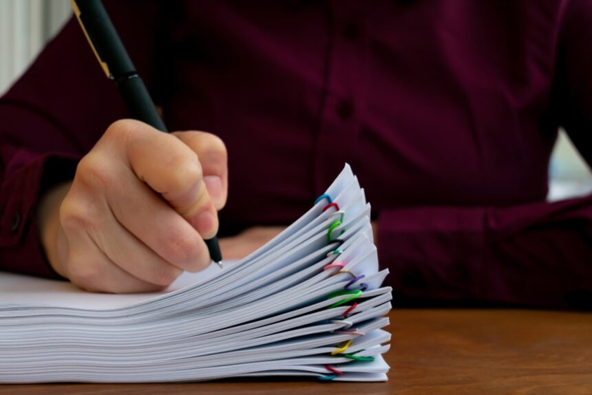 bani in loc de concediu tot ce trebuie sa stii despre protectia legala a concediului si recuperarea compensatiilor financiare 69b53efad6253