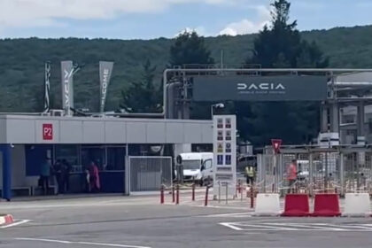 bolojan despre concedierile de la dacia niciun politician n ar avea tupeul sa spuna ca aceste companii nu s au plans de taxe 69b7a5861e6fa