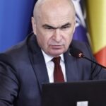 bolojan in urmatoarele luni vor fi eliminate zeci de mii de posturi din sectorul public 69c388457af86