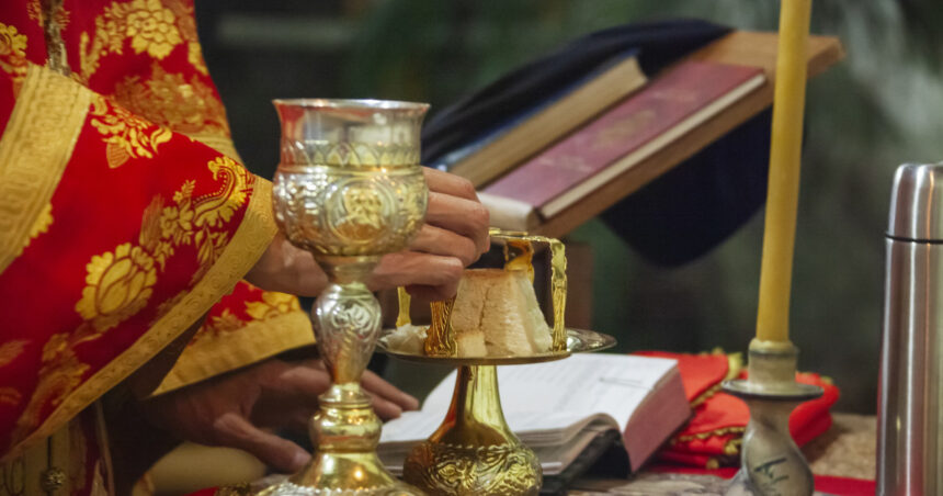 buna vestire 2026 sarbatoare cu cruce rosie in calendarul ortodox si zi cu dezlegare la peste traditii importante explicate de preot 69c2573b0f47b