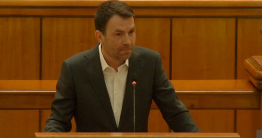 catalin drula domnule grindeanu din cauza crizei dumneavoastra de leadership sufera o tara intreaga maturitate nu inseamna scandal 69bc61cf32cb0