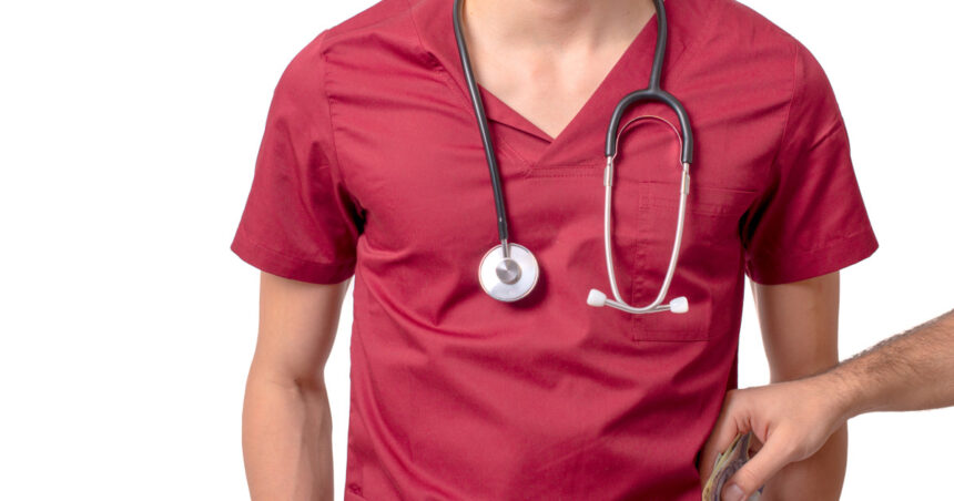 ce raspunde ministrul sanatatii intrebat daca a dat sau a luat vreodata spaga cat a fost medic 69c7bceea4129