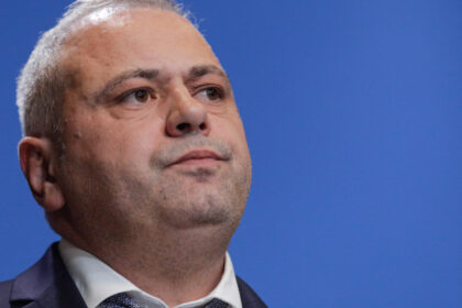ce spune ministrul agriculturii intrebat daca il va demite pe adrian chesnoiu de la afir dupa condamnarea la iccj 69b1ce6b881de