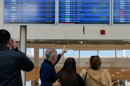 cel mai grav haos aerian de la pandemia de covid 19 mii de zboruri anulate sute de mii de pasageri blocati in aeroporturi 69a5b528a28bf