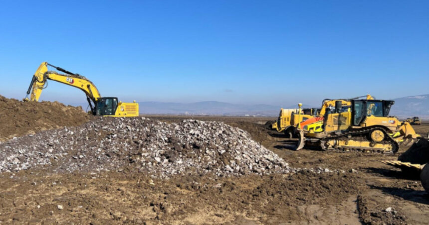 cnir constructorii au preluat amplasamentul si incep lucrarile la doua loturi din autostrada a8 69a7bf200eb7b